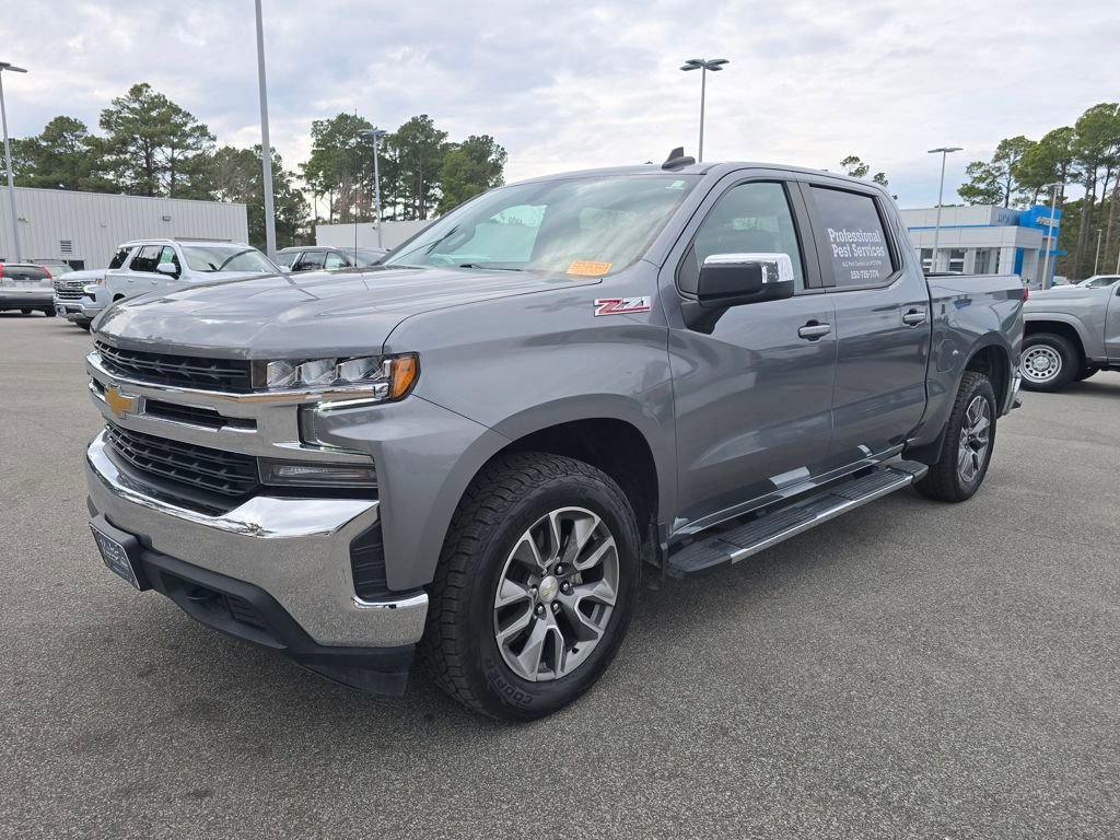 Used 2022 Chevrolet Silverado 1500 LT w/ Z71 Off-Road Package image 1