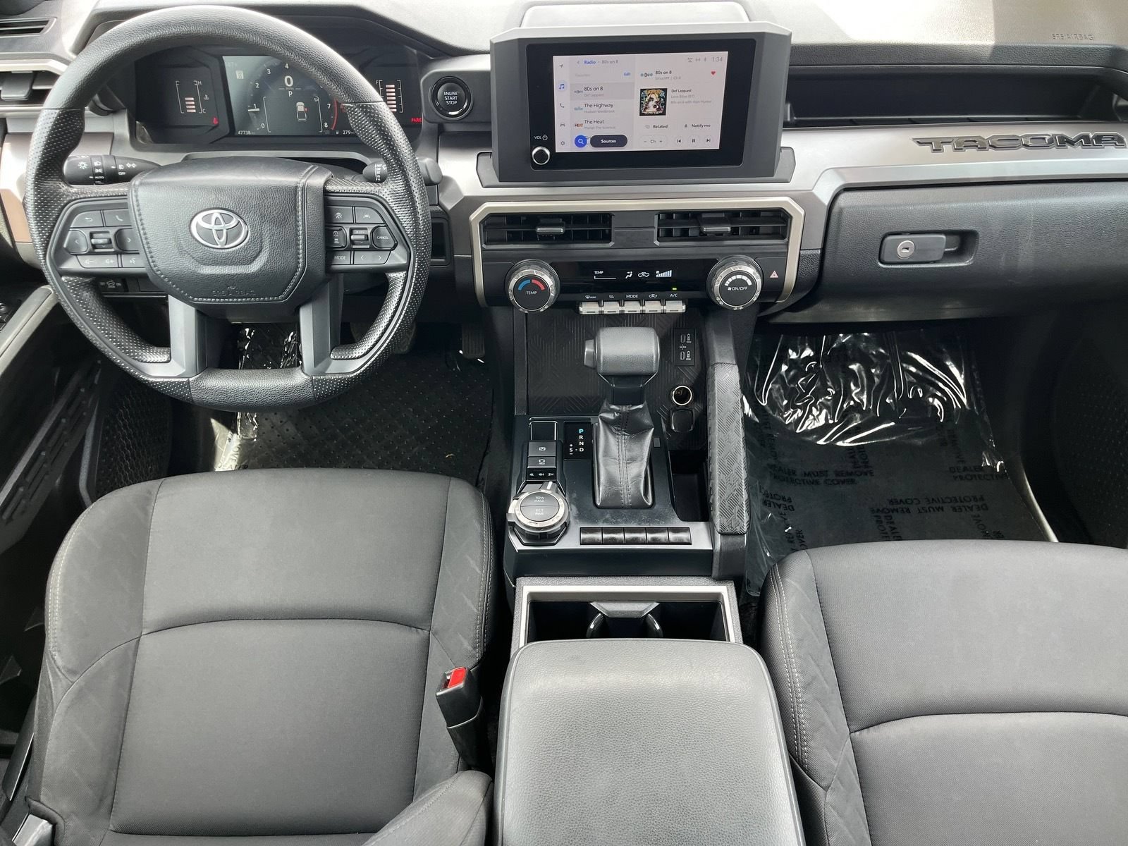 Used 2024 Toyota Tacoma TRD Sport AWD/4WD image 12