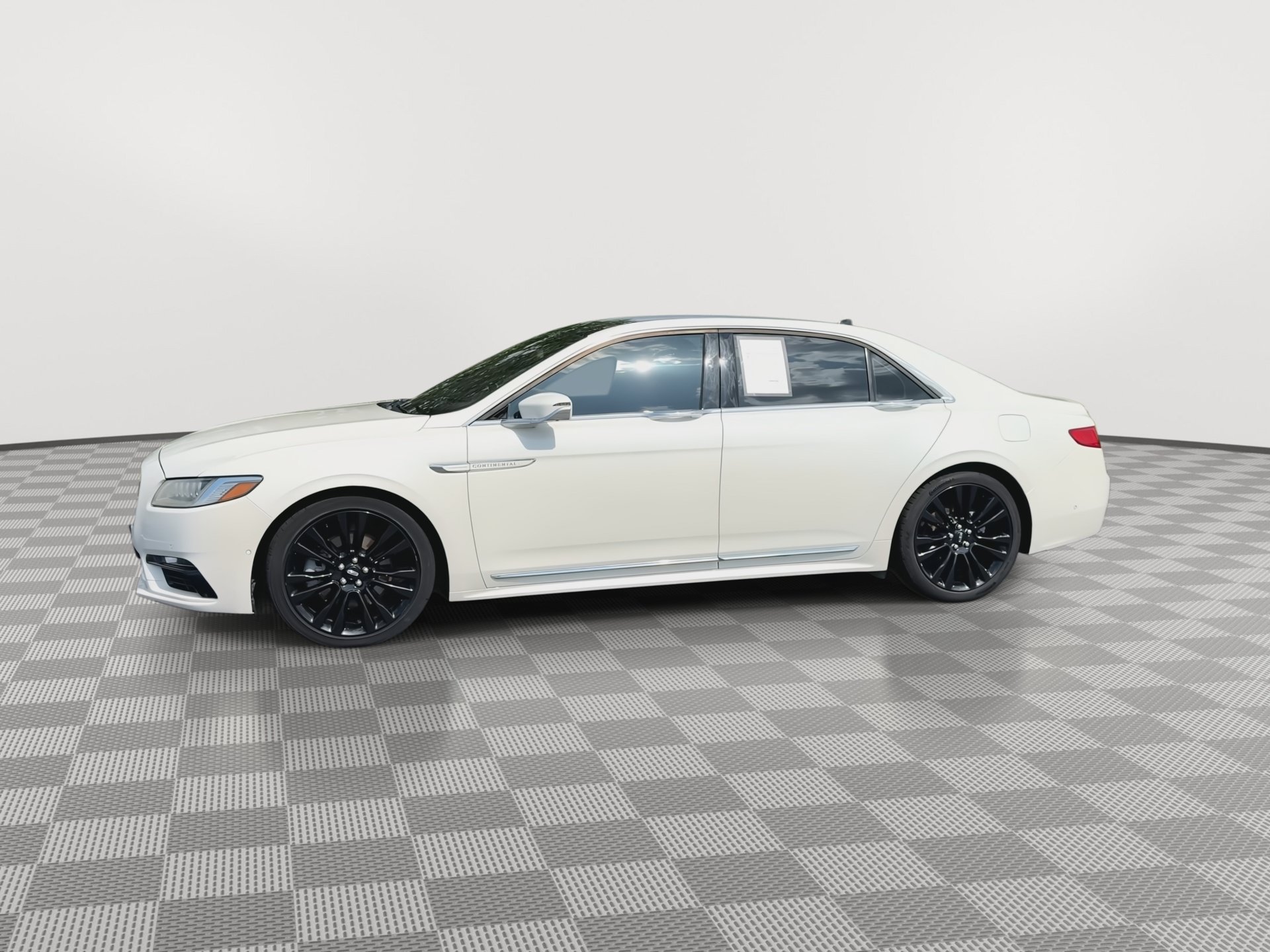 Used 2020 Lincoln Continental Reserve w/ Luxury Package FWD image 5