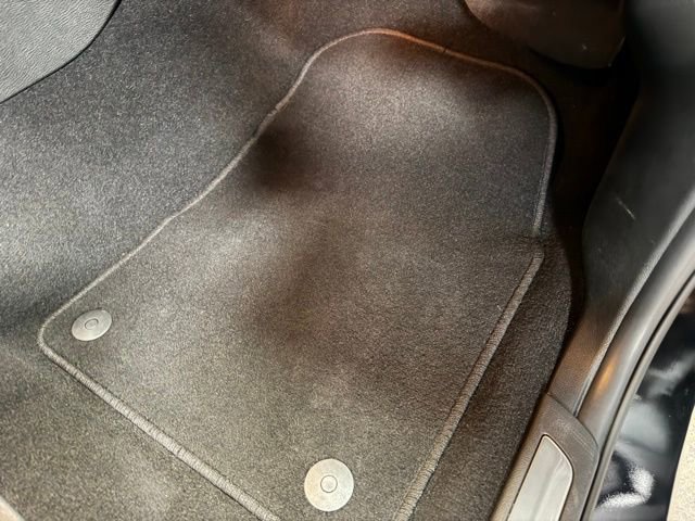 Used 2024 Dodge Durango R/T w/ Tow 'N Go Package AWD/4WD image 35