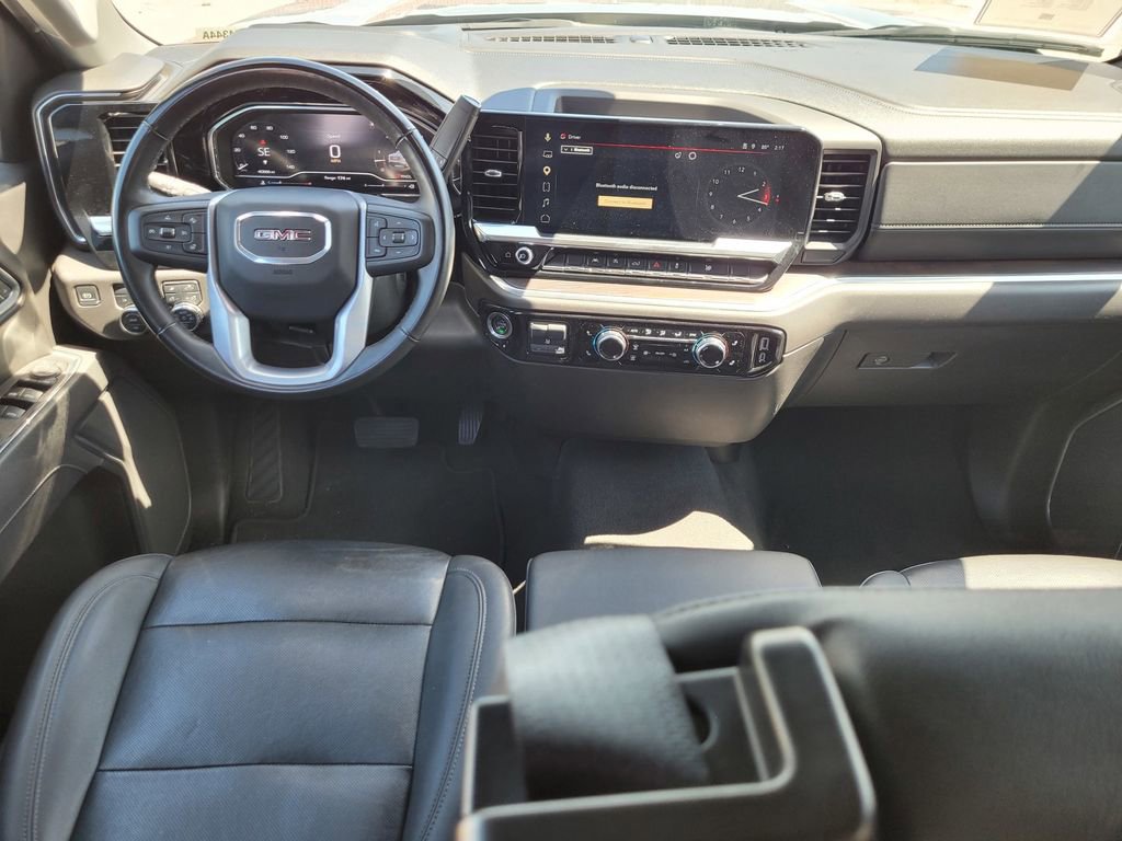 Used 2025 GMC Sierra 1500 SLT AWD/4WD image 13