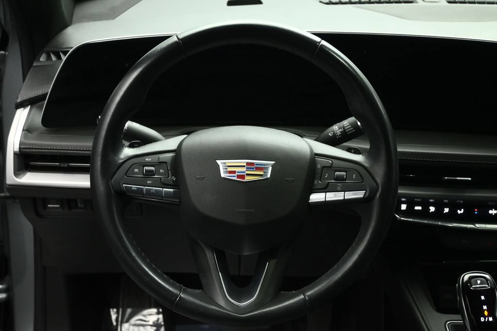 Used 2024 Cadillac XT4 Premium Luxury FWD image 12