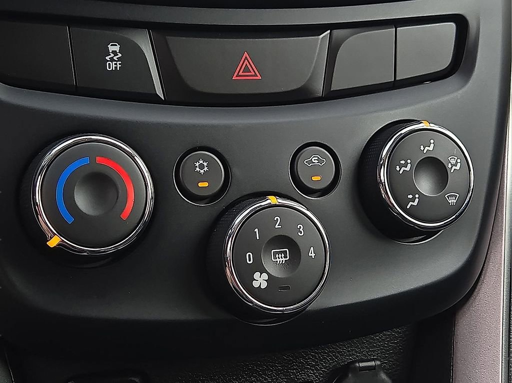 Used 2019 Chevrolet Trax LT w/ Driver Confidence Package FWD image 15