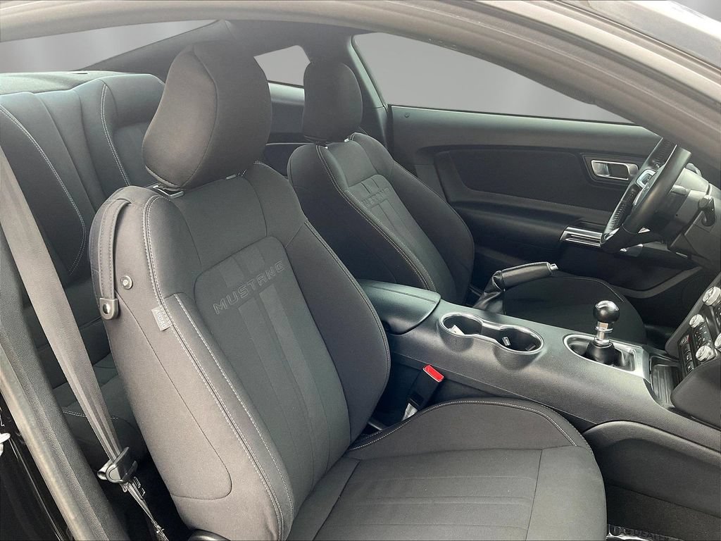 Used 2022 Ford Mustang GT RWD image 28