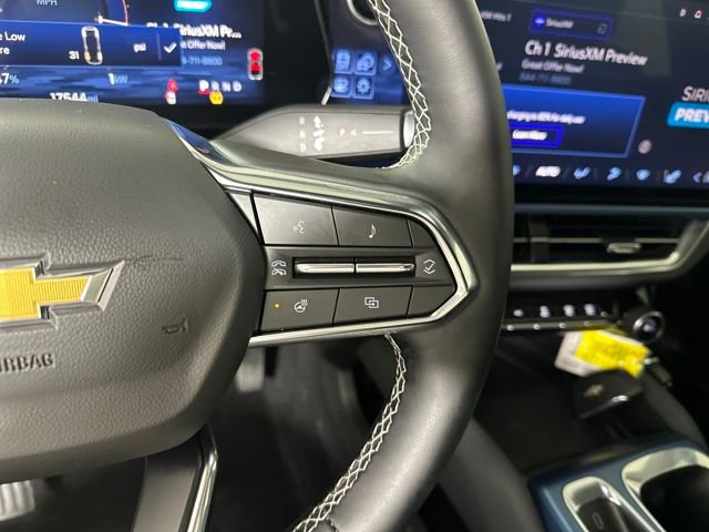 Used 2024 Chevrolet Equinox EV LT image 16