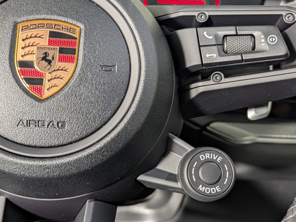 New 2026 Porsche Cayenne Coupe AWD/4WD image 40