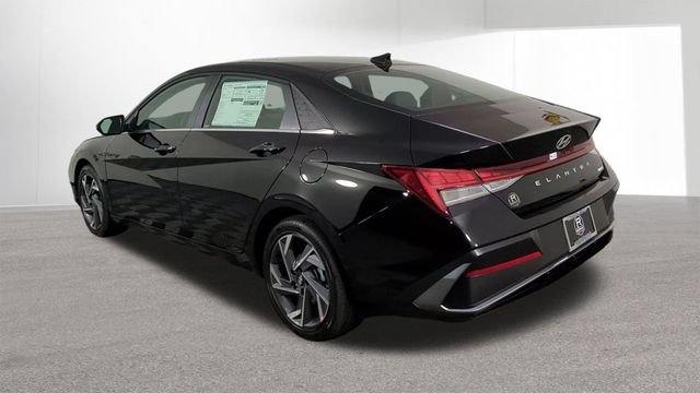 New 2026 Hyundai Elantra Limited FWD image 7