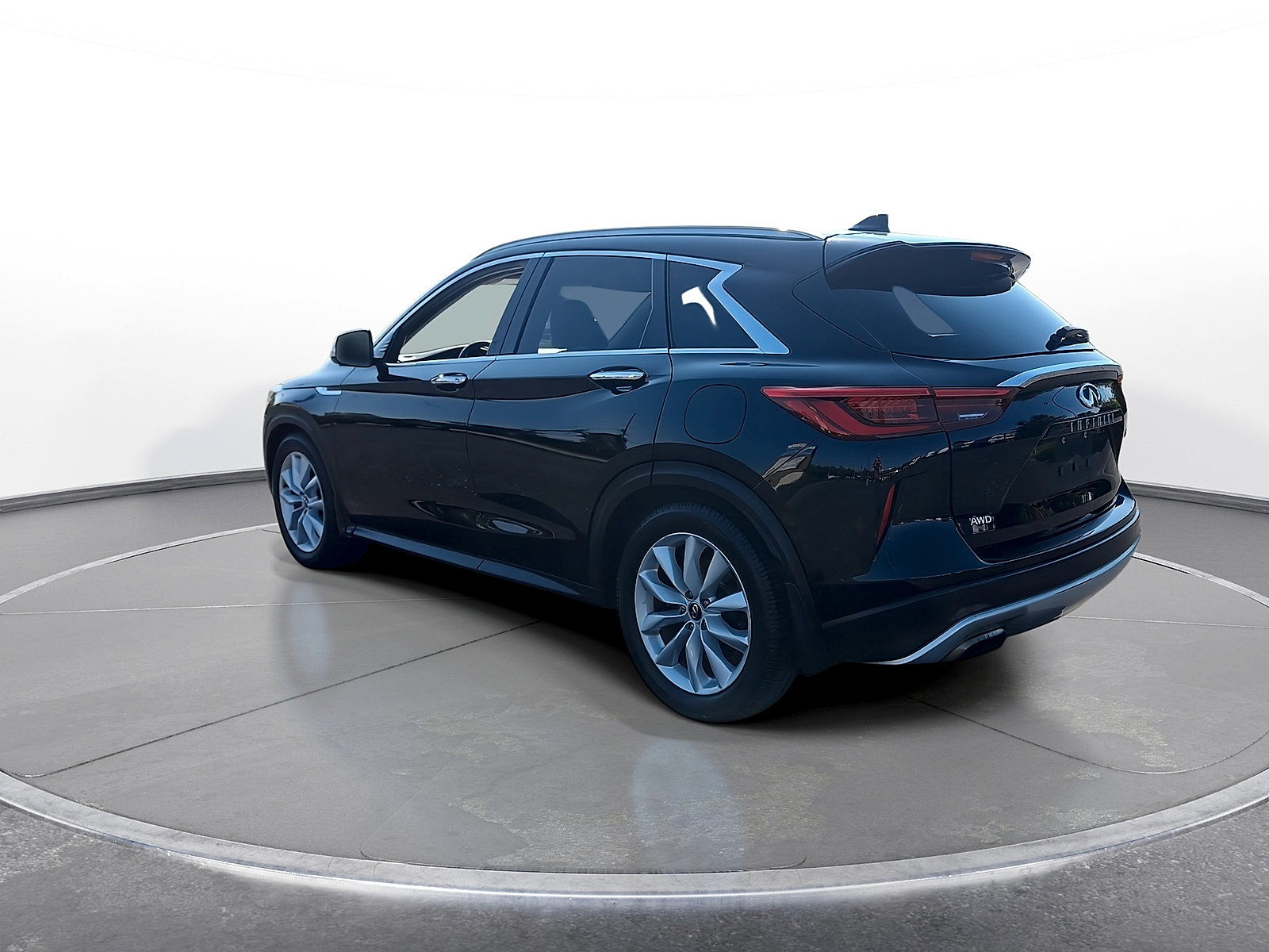 Used 2019 INFINITI QX50 Essential w/ Premium Heat Package AWD/4WD image 6