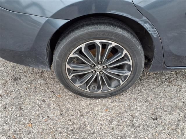 Used 2015 Toyota Corolla S FWD image 8