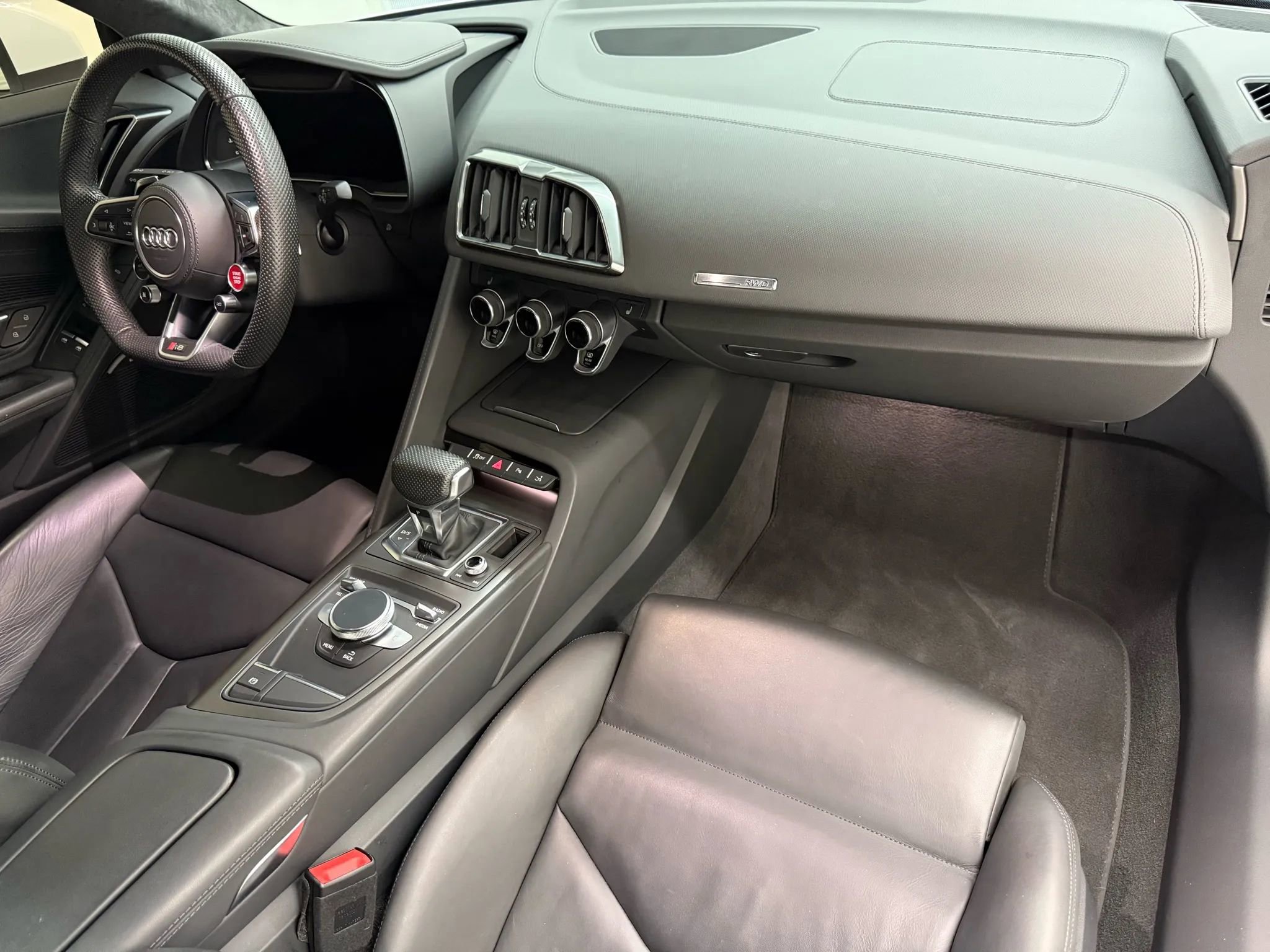 Used 2022 Audi R8 V10 performance image 10