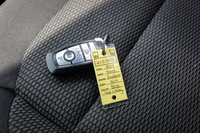 Used 2019 Ford Explorer XLT w/ Equipment Group 201A FWD image 46