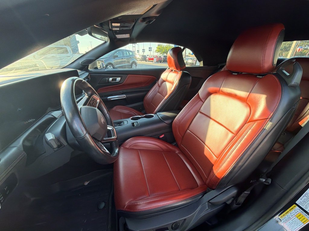Used 2024 Ford Mustang Premium RWD image 8
