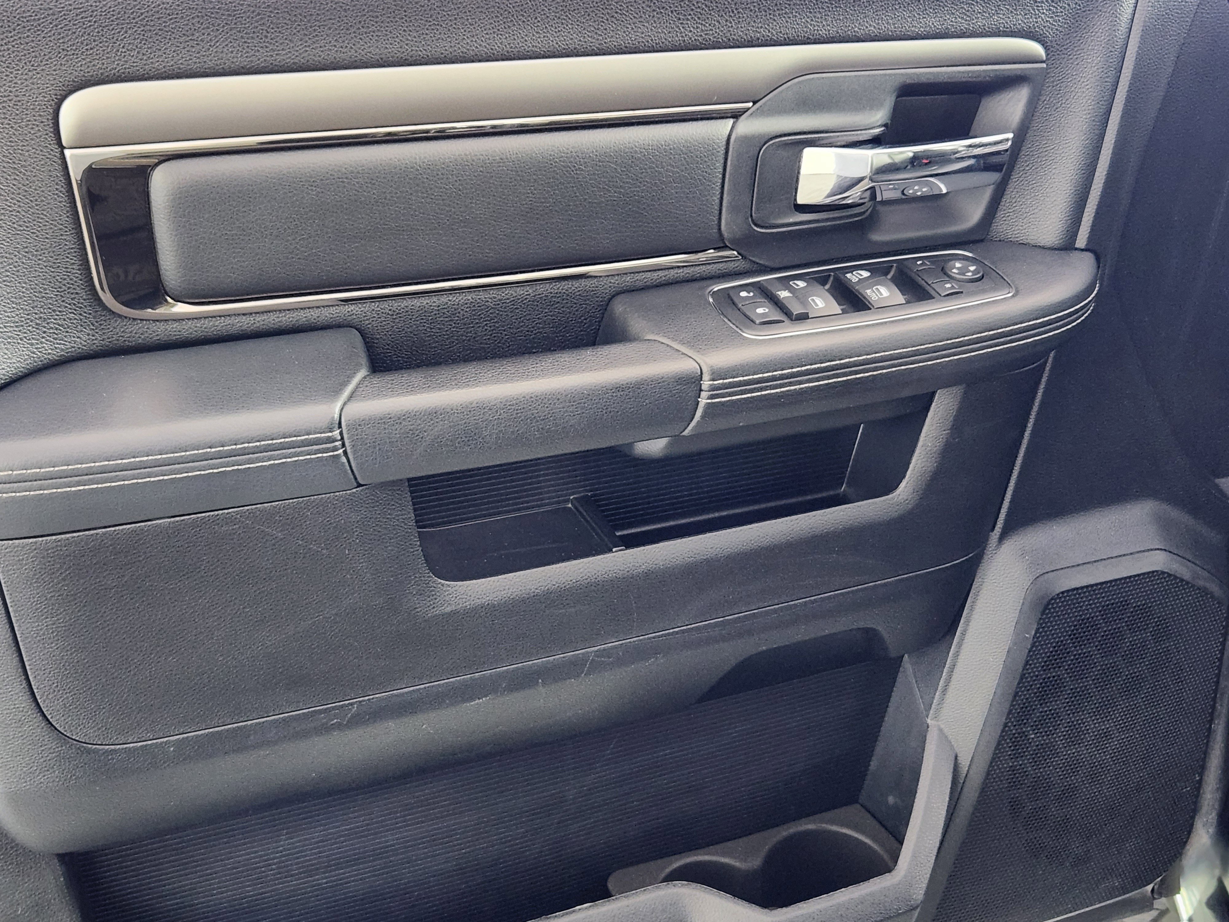 Used 2014 RAM 1500 Sport image 16