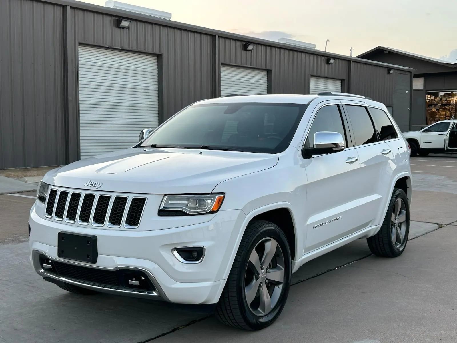 Used 2014 Jeep Grand Cherokee Overland
