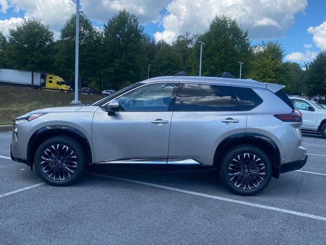 New 2025 Nissan Rogue Platinum w/ Platinum Premium Package AWD/4WD image 4