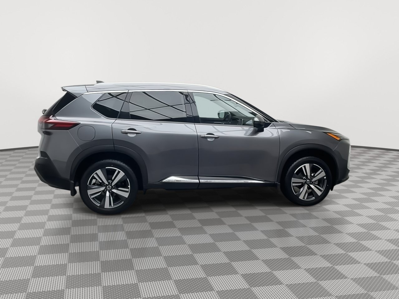 Used 2021 Nissan Rogue SL AWD/4WD image 38