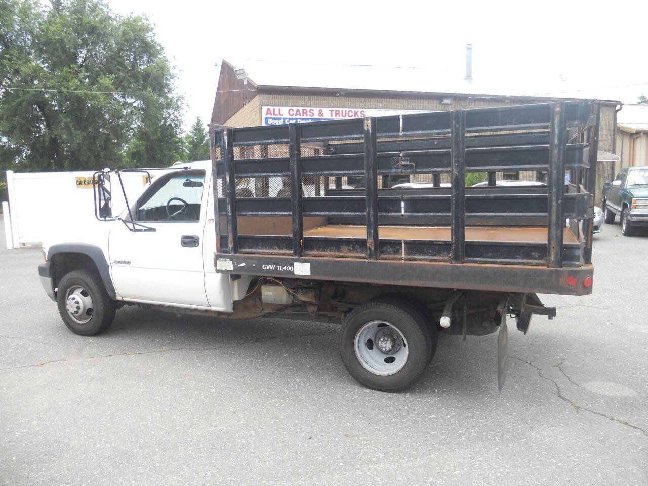 Used 2002 Chevrolet Silverado 3500 2WD Regular Cab image 4