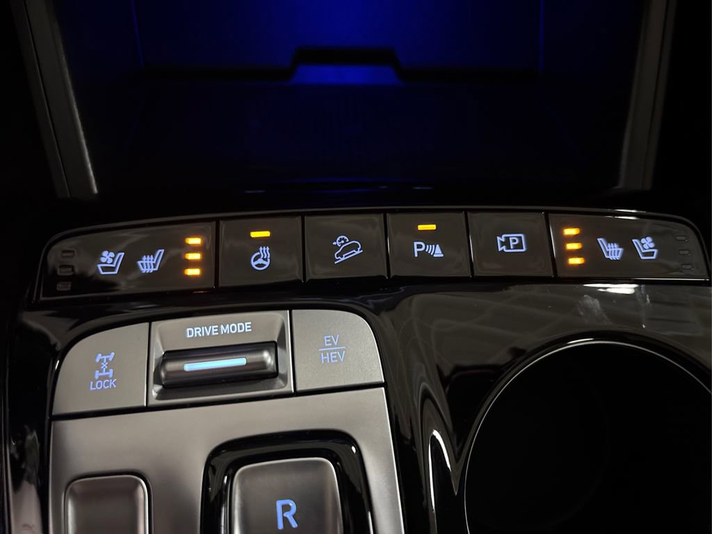 Used 2023 Hyundai Tucson Limited image 34