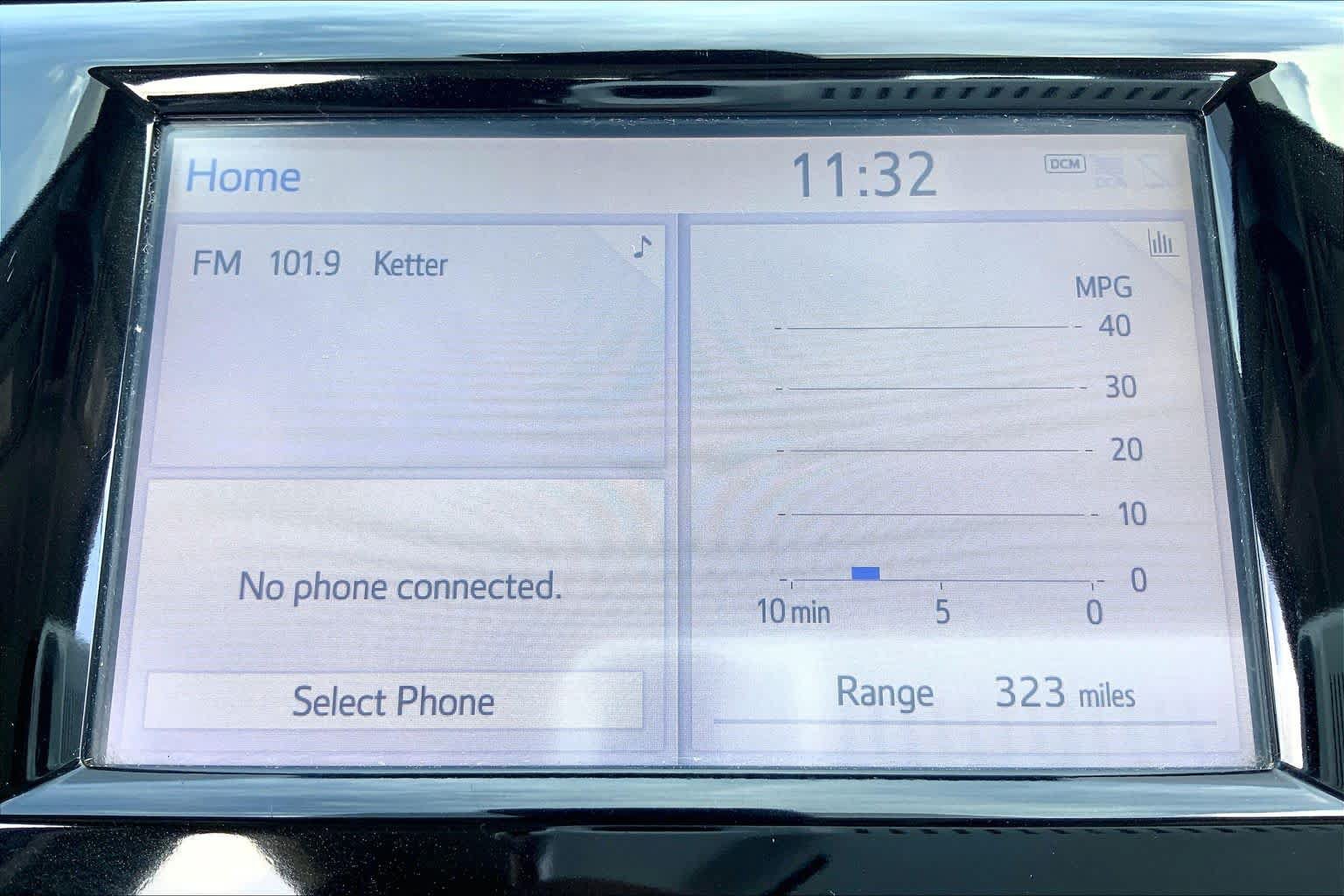 Used 2019 Toyota Camry SE w/ Convenience Package FWD image 35