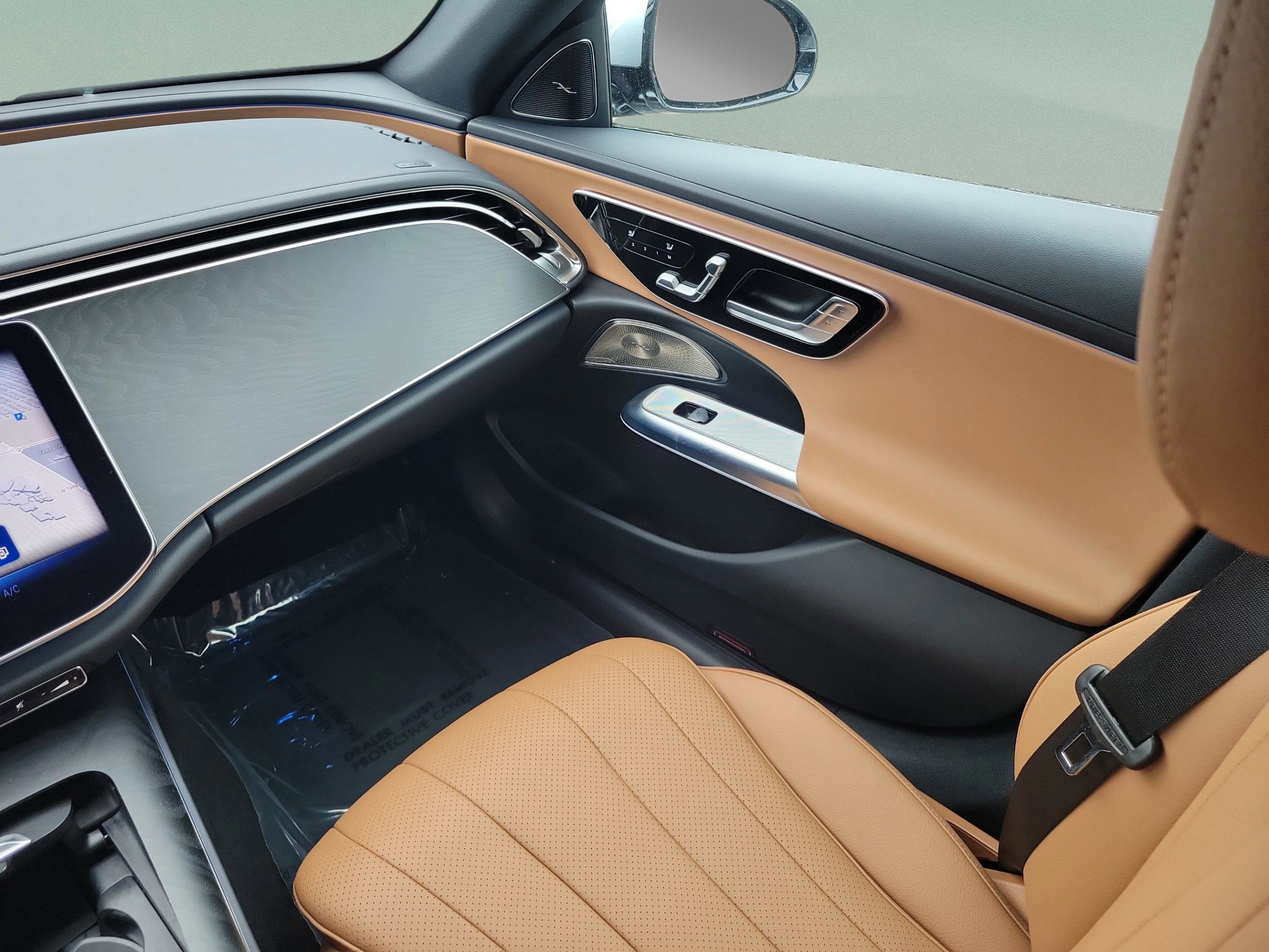 Certified 2025 Mercedes-Benz E 350 4MATIC Sedan image 9