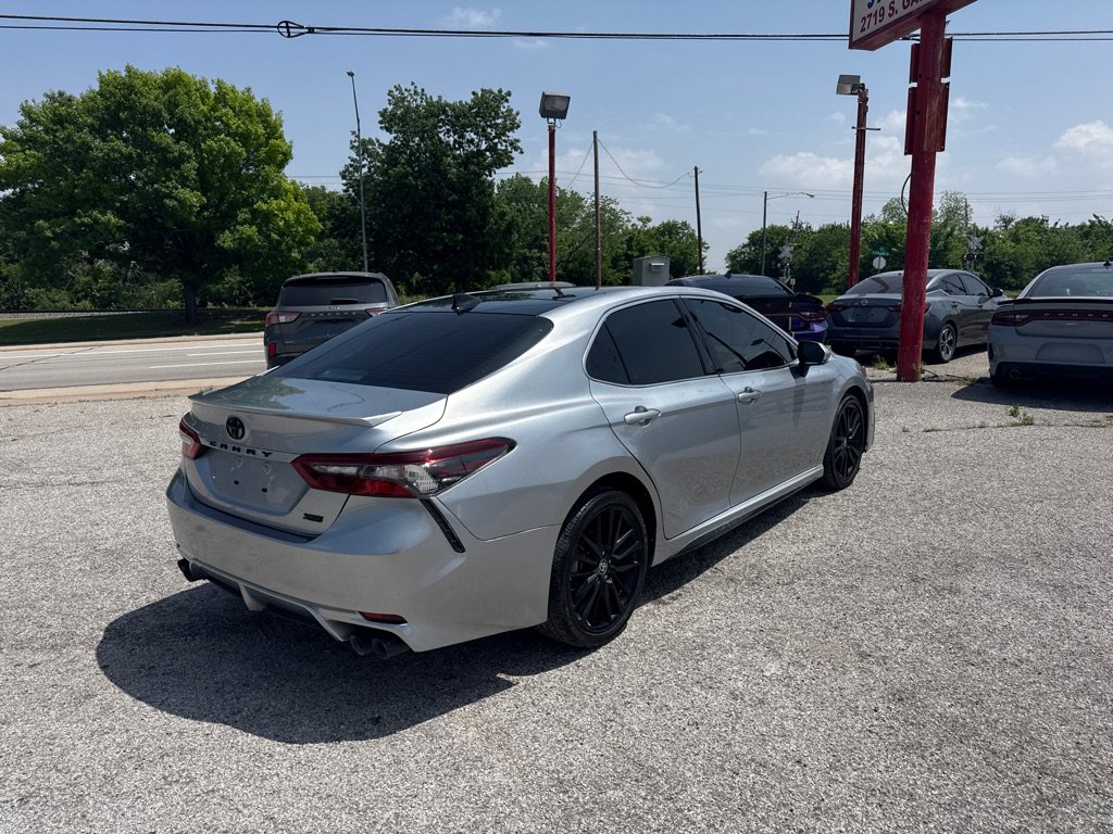 Used 2024 Toyota Camry XSE FWD image 5