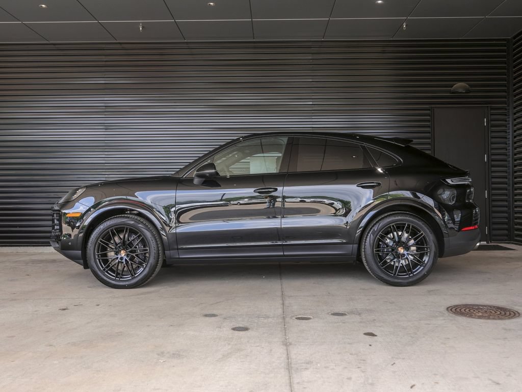 New 2026 Porsche Cayenne Coupe AWD/4WD image 2