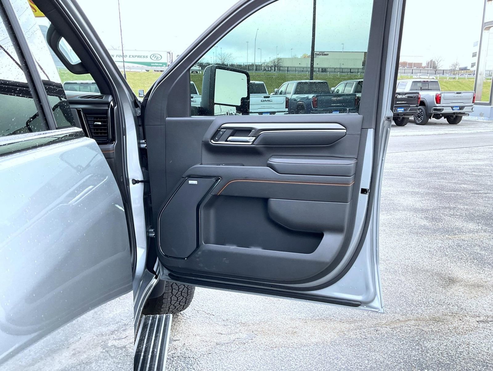 Certified 2024 GMC Sierra 2500 AT4 w/ AT4 Premium Plus Package AWD/4WD image 16