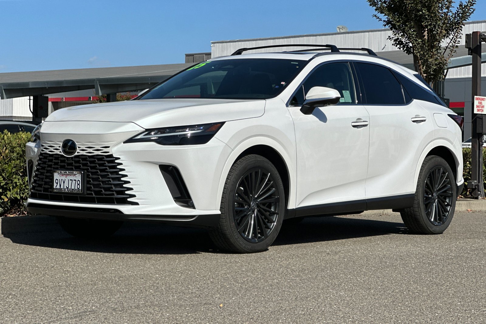 Used 2025 Lexus RX 350h w/ Convenience Package AWD/4WD image 8