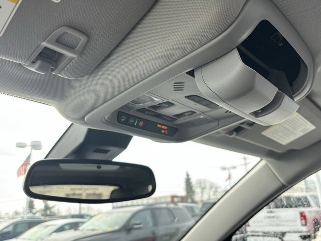 Used 2024 GMC Terrain AT4 w/ Tech Package image 28