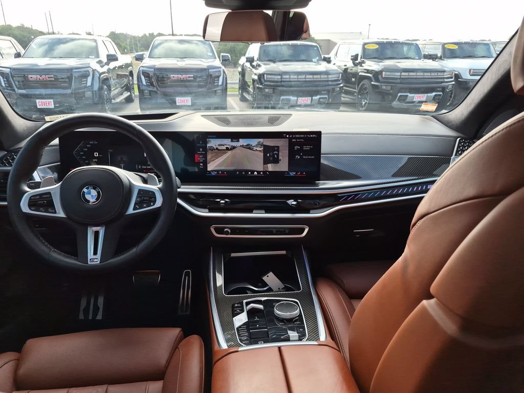 Used 2024 BMW X7 M60i w/ Climate Comfort Package AWD/4WD image 32