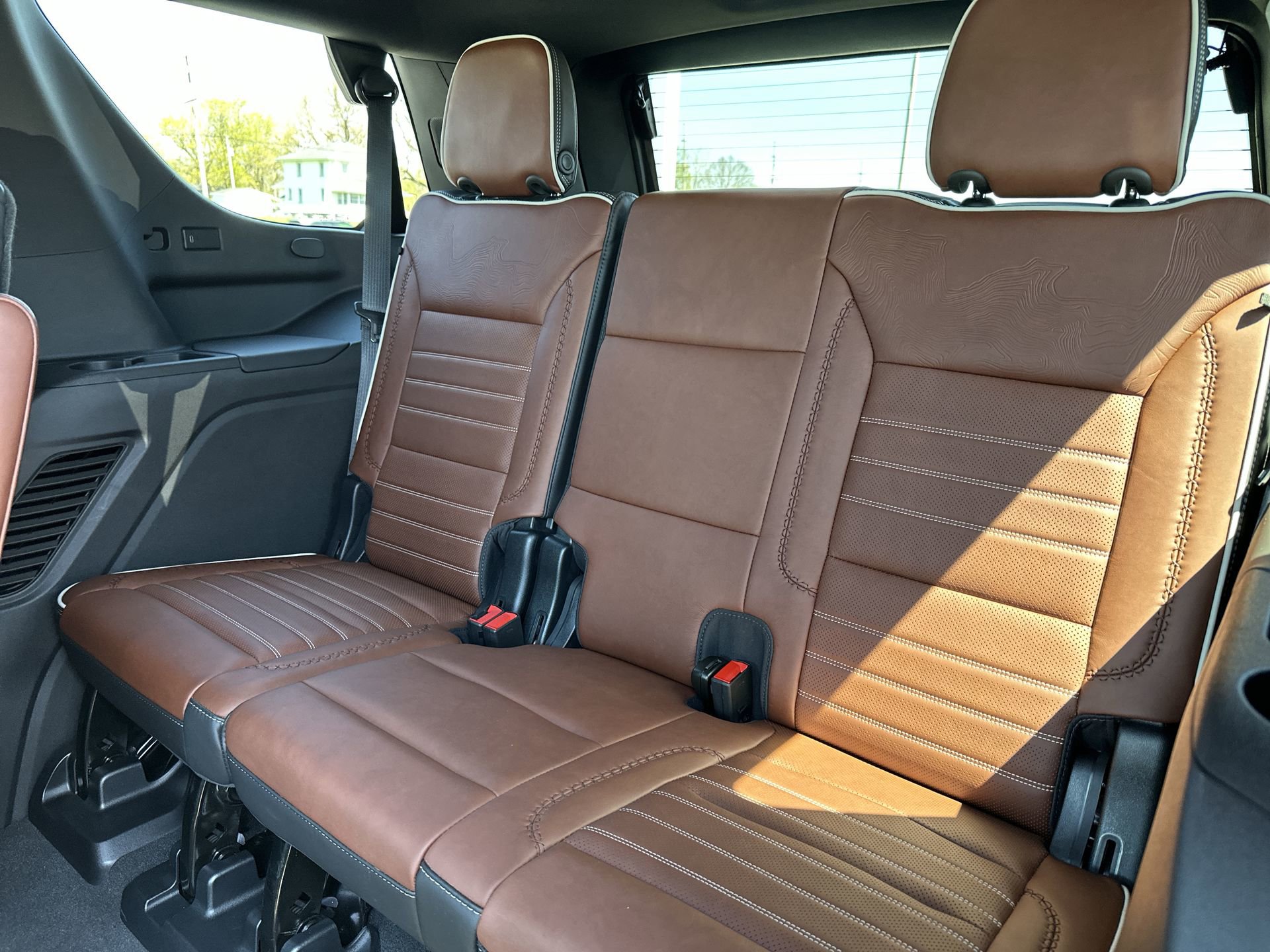 Certified 2023 GMC Yukon Denali Ultimate AWD/4WD image 23