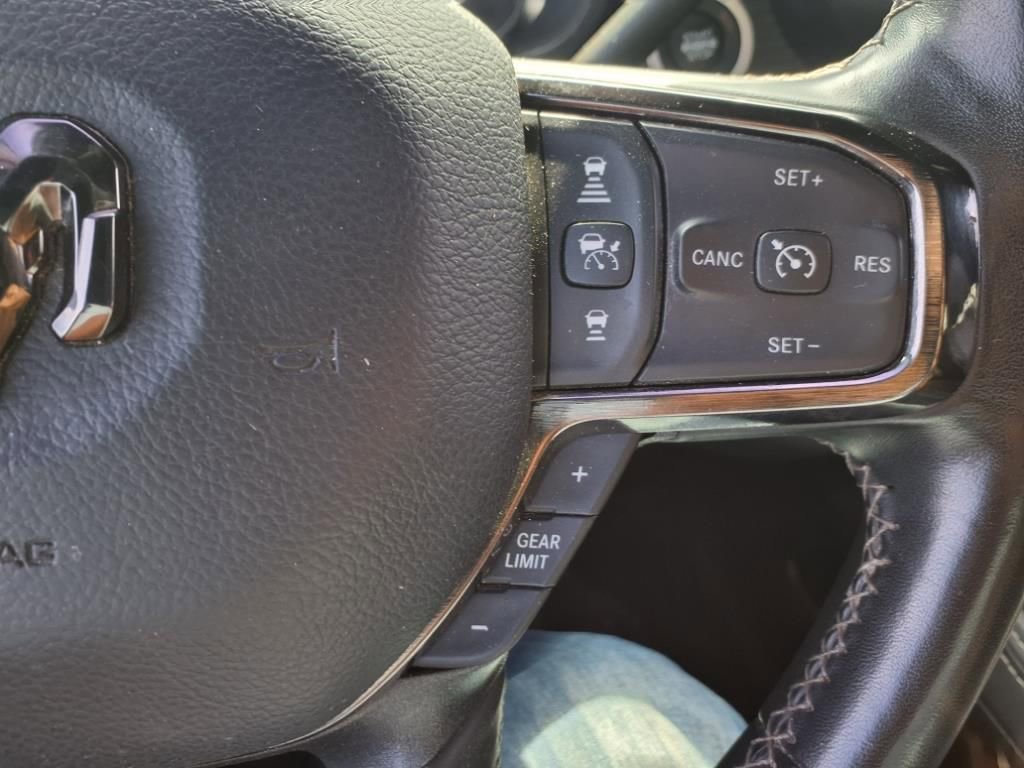 Used 2023 RAM 2500 Limited image 24