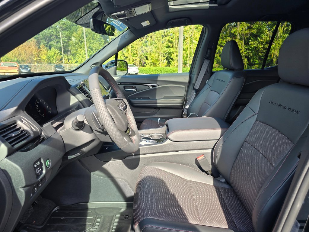 Certified 2026 Honda Ridgeline Black Edition image 11
