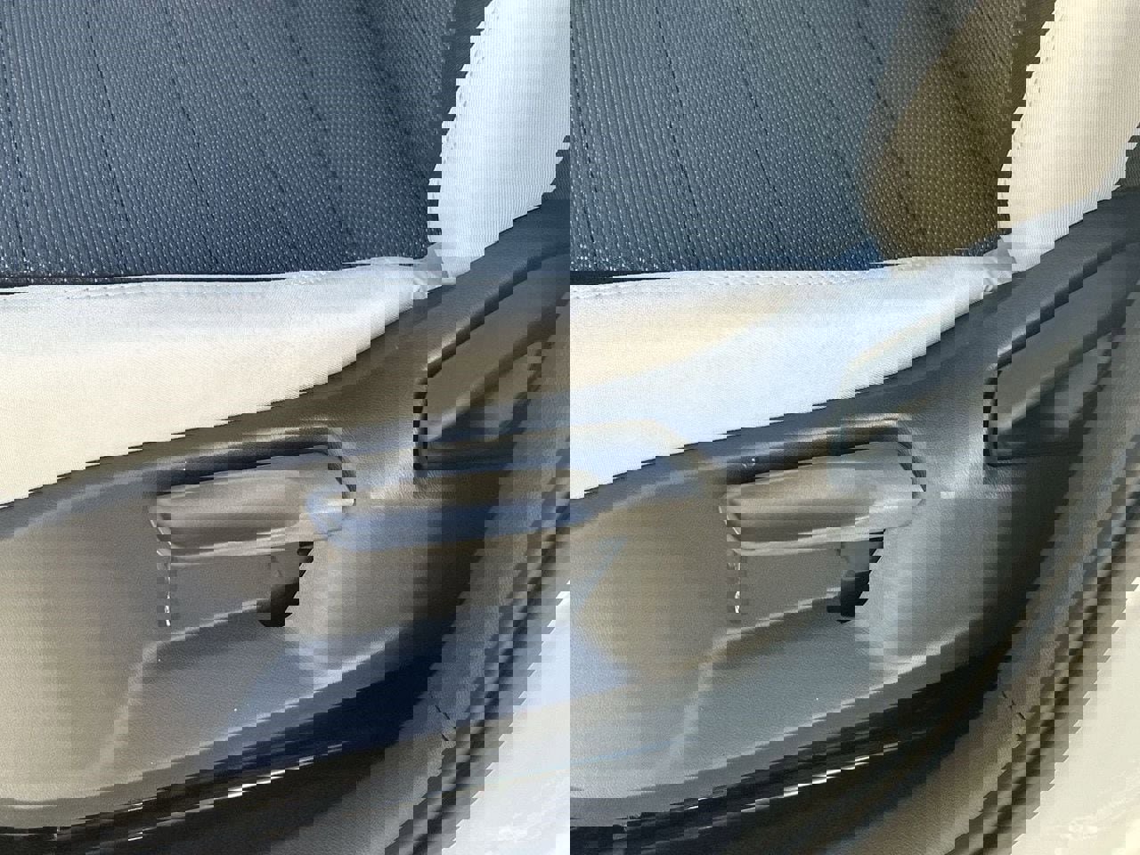 New 2026 Volkswagen Taos S image 16