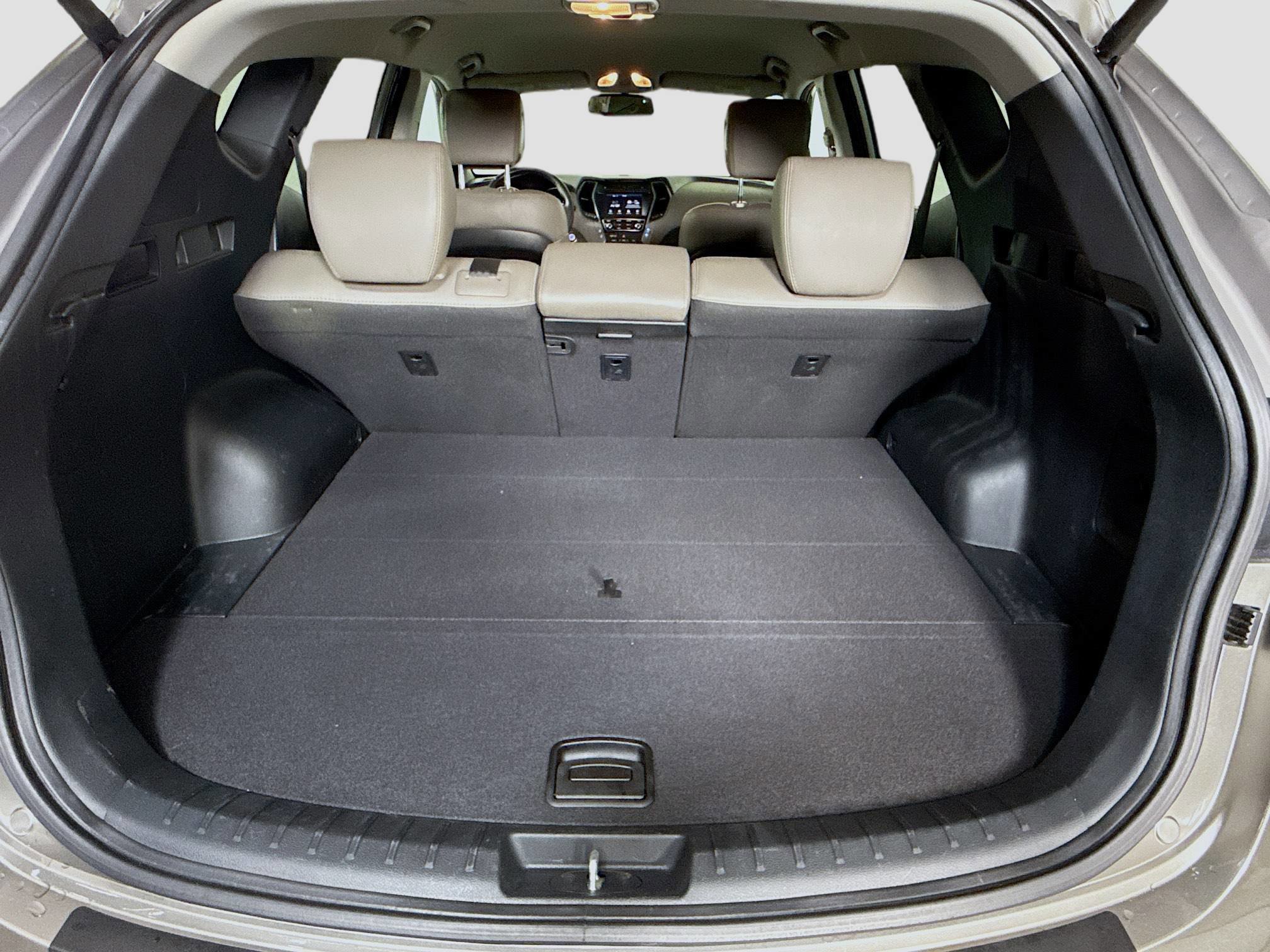 Used 2017 Hyundai Santa Fe Sport 2.0T w/ Cargo Package image 33