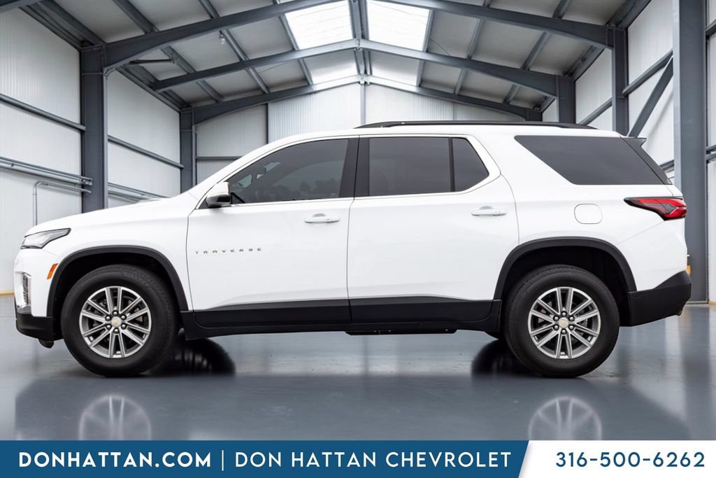 Used 2023 Chevrolet Traverse LT FWD video 2
