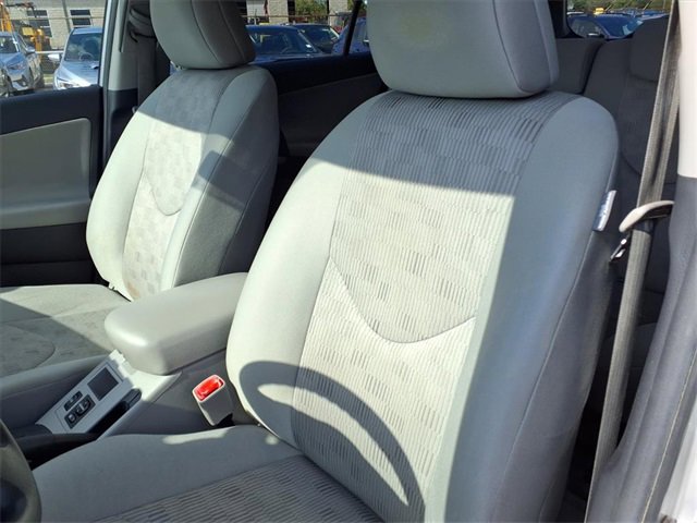 Used 2011 Toyota RAV4 2WD image 7