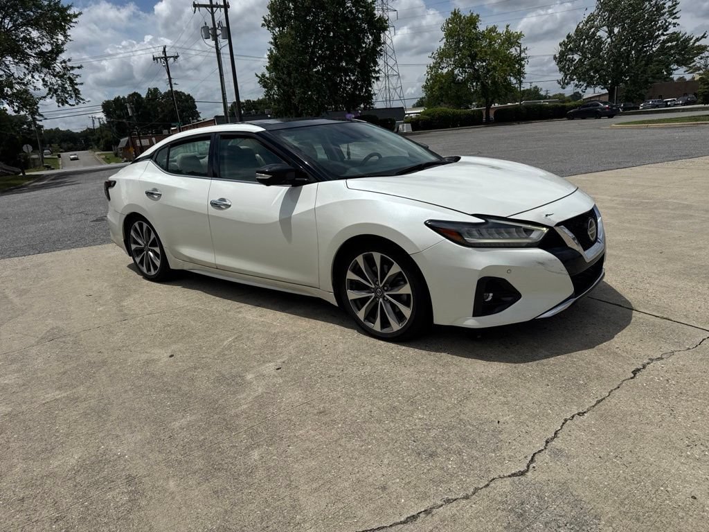 Used 2021 Nissan Maxima Platinum w/ Sport Mat Group FWD image 2