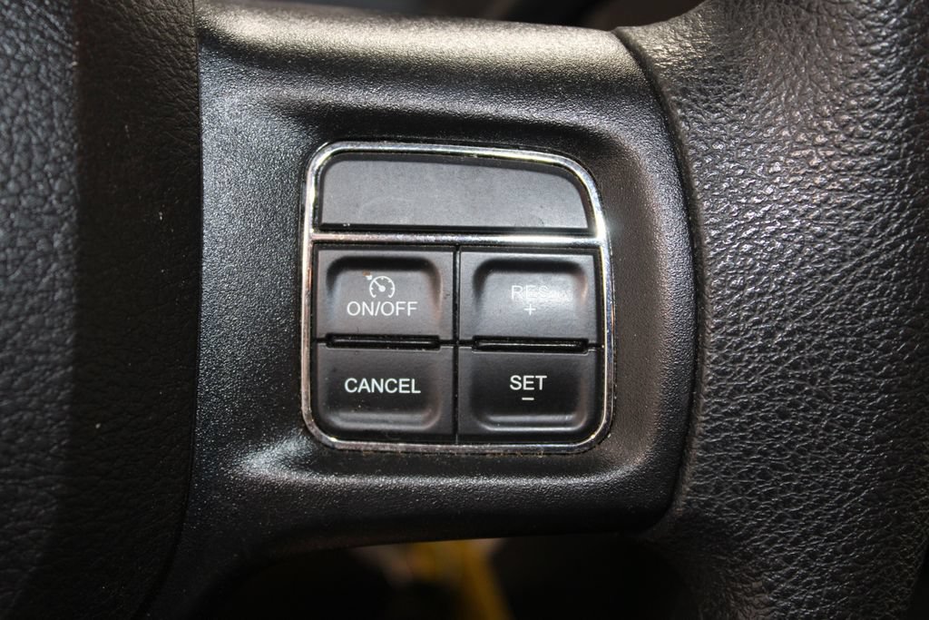 Used 2018 RAM 3500 Tradesman w/ Chrome Appearance Group RWD image 23