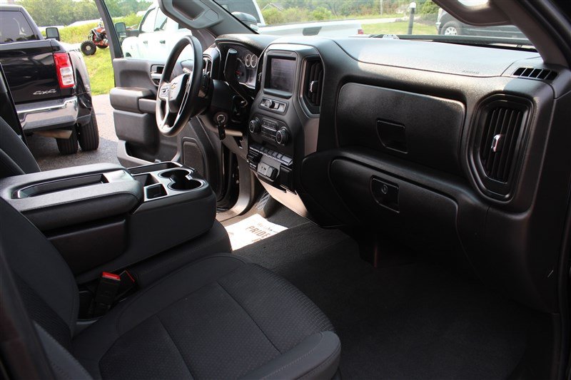 Used 2023 Chevrolet Silverado 2500 Custom w/ Custom Value Package AWD/4WD image 21