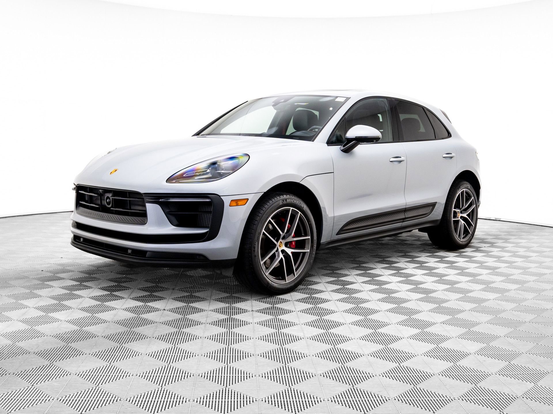 Certified 2023 Porsche Macan S