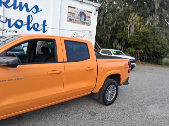 New 2025 Chevrolet Colorado LT w/ Advanced Trailering Package image 2
