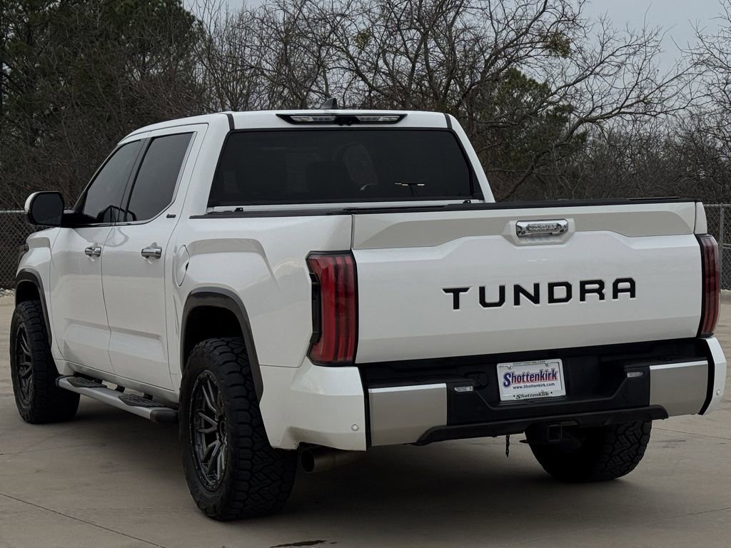 Used 2022 Toyota Tundra Limited image 4