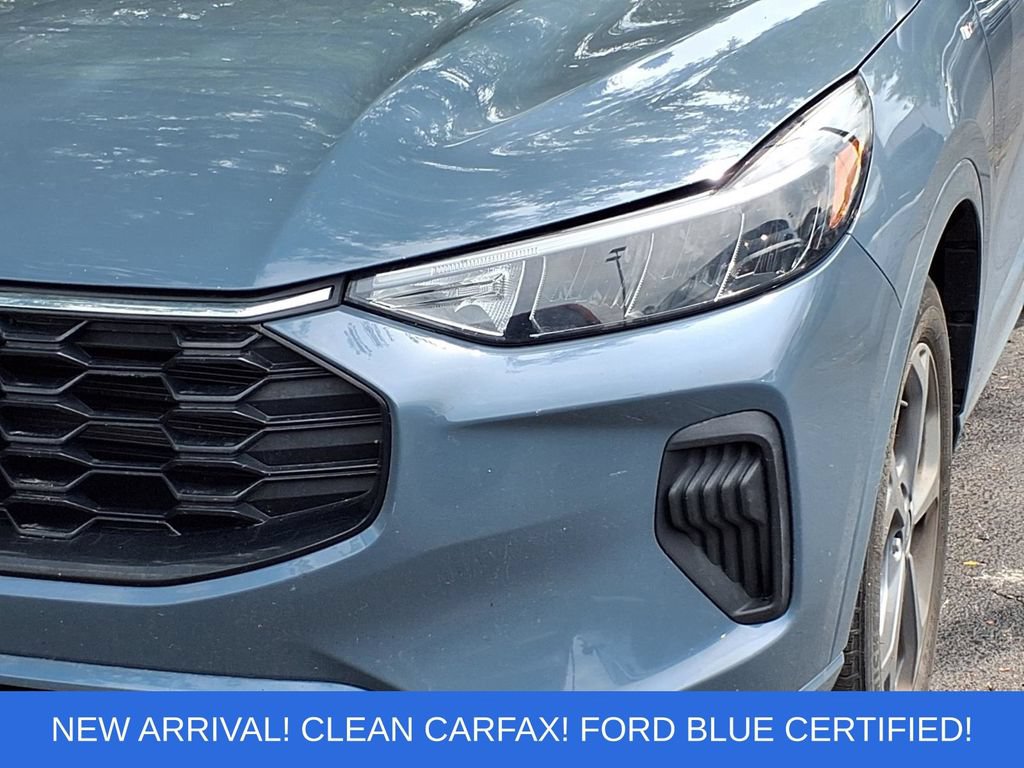 Certified 2023 Ford Escape ST-Line w/ Tech Pack #1 AWD/4WD image 29