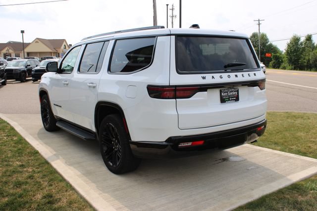 Used 2025 Jeep Wagoneer Series II w/ Premium Group I AWD/4WD image 30