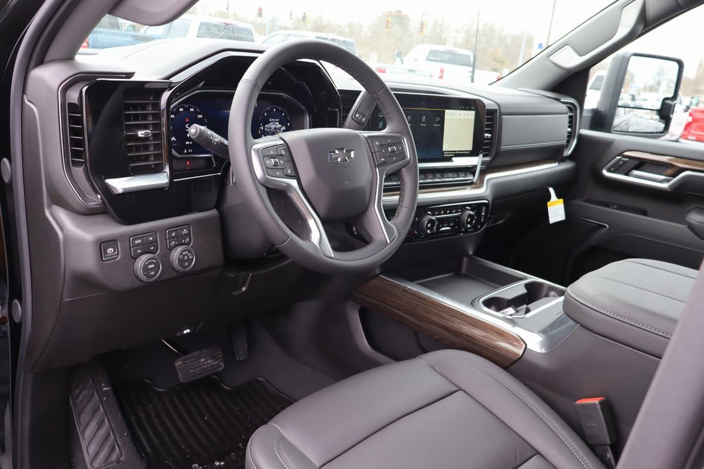 New 2026 Chevrolet Silverado 2500 LT w/ Trail Boss Package image 5