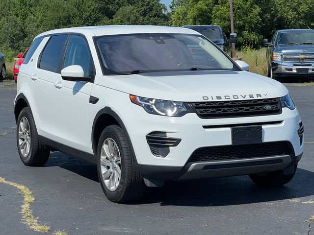 Used 2019 Land Rover Discovery Sport SE AWD/4WD image 23