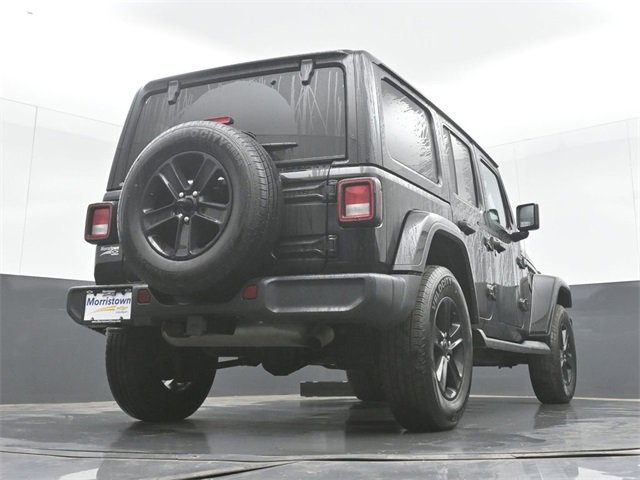 Used 2020 Jeep Wrangler Unlimited Sahara image 44