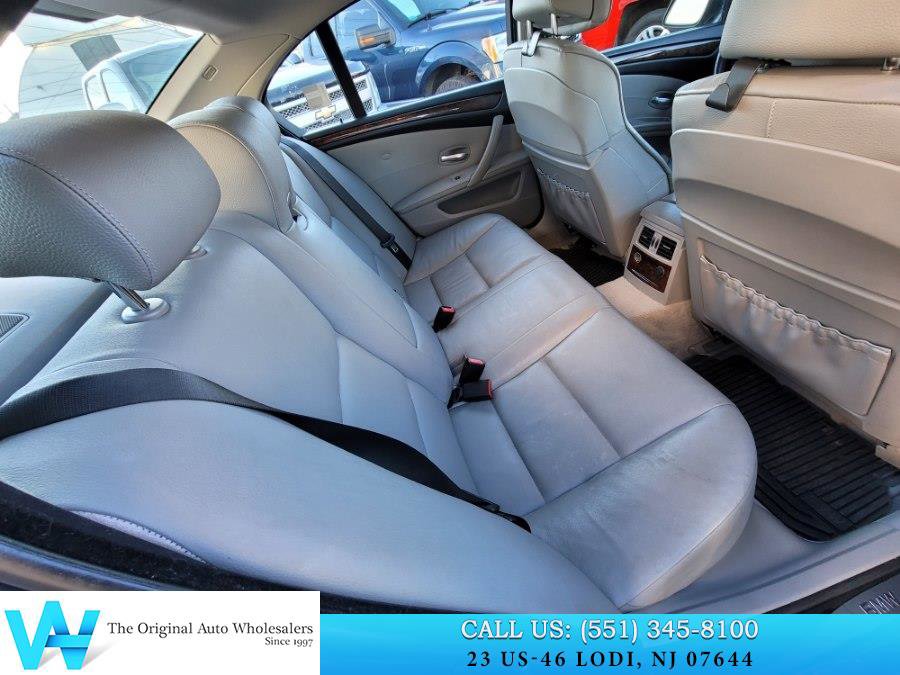 Used 2010 BMW 535i xDrive Sedan image 17