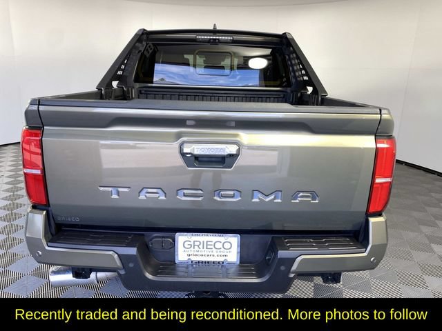 Used 2024 Toyota Tacoma Limited w/ Limited Package (LT) AWD/4WD image 7